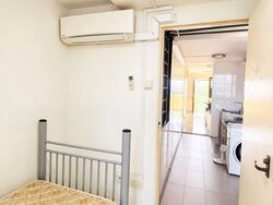 Blk 28 Brickworks Estate (Bukit Merah), HDB 2 Rooms #597117141